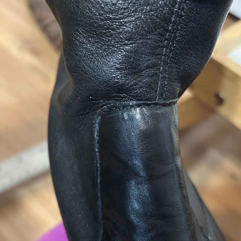 Topshop Black Leather Ankle Boots with Silver Toe Accents - Picture 5 of 16